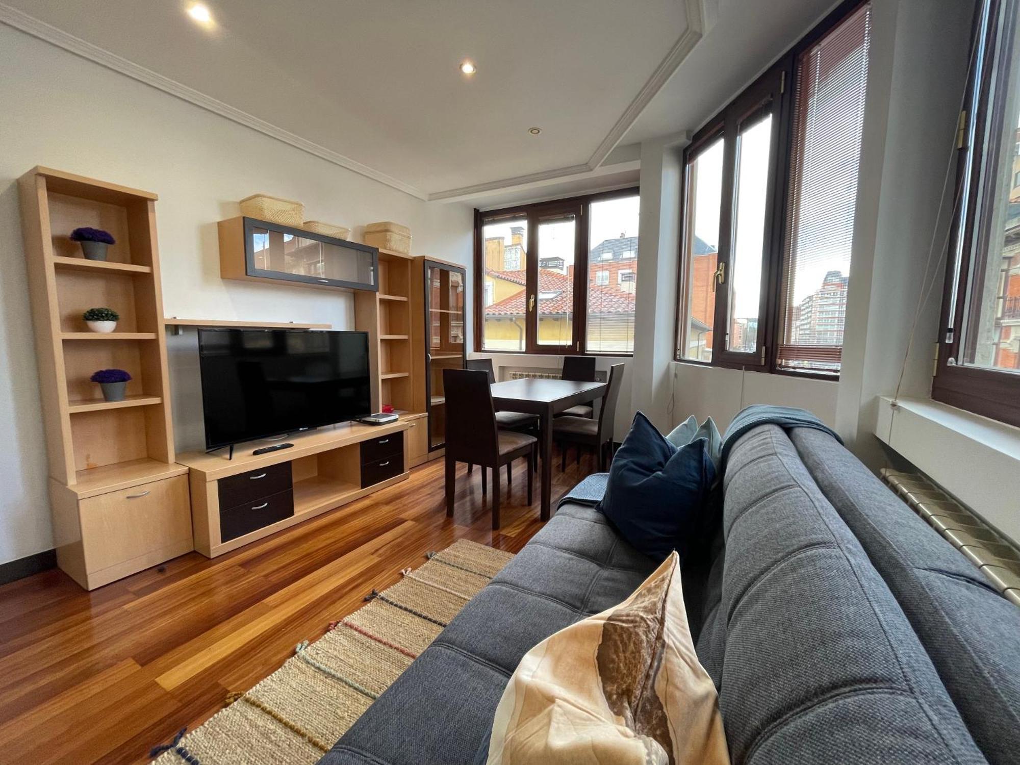 Atuaire Home Vivienda B Luminosa Parking Incluido En Plena Calle Comercial Burgo Екстериор снимка